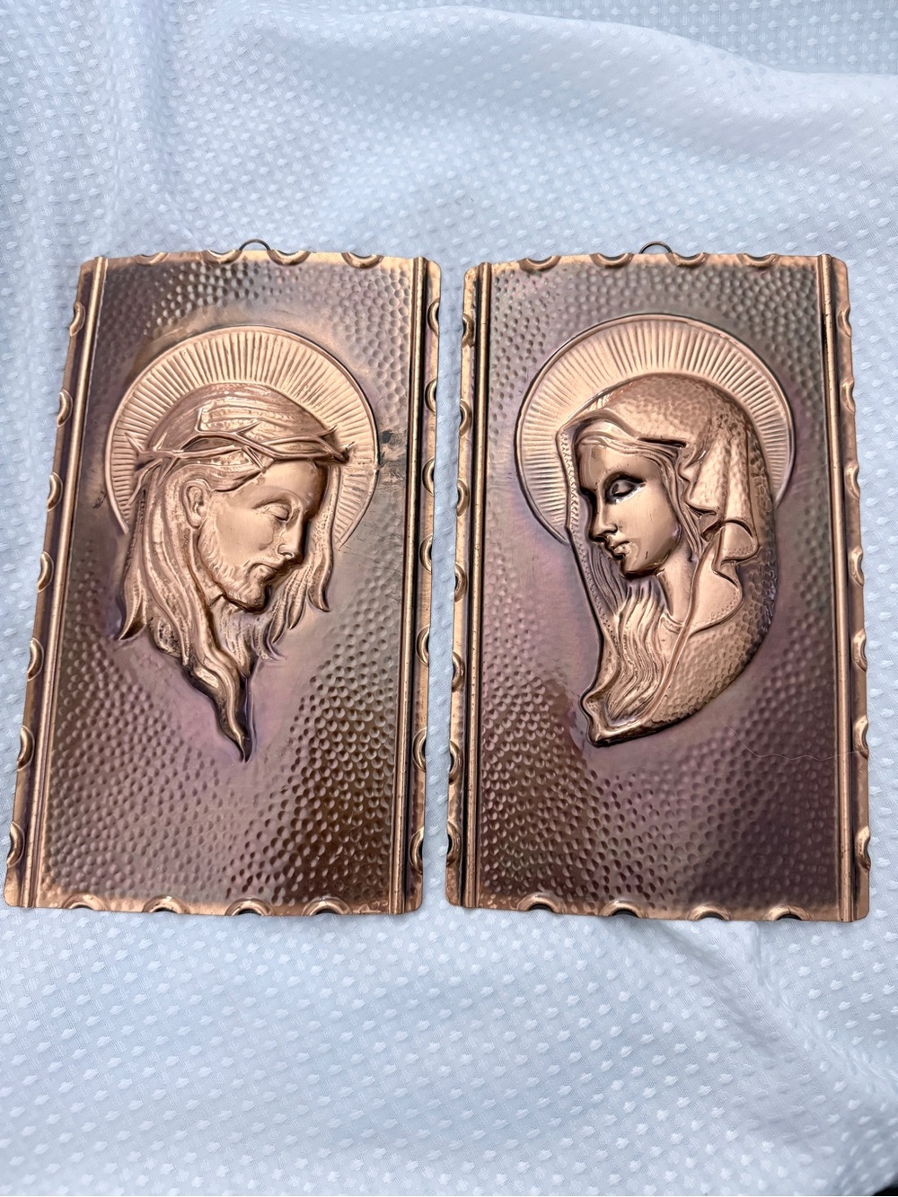 Bronze-Tone Religious Wall Plaques - Jesus & Mary (Pair)